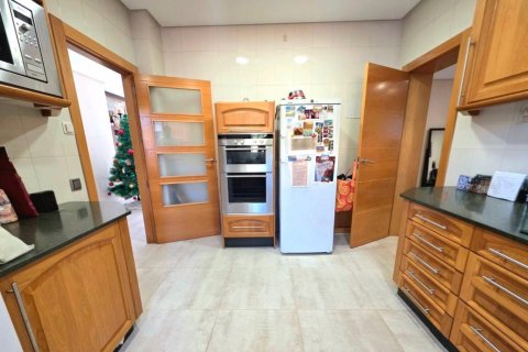 Townhouse zum Verkauf in Dehesa De Campoamor, Alicante, Spanien 5 Schlafzimmer, 179 m2 Nr. 191633 - Foto 18