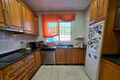 Townhouse zum Verkauf in Dehesa De Campoamor, Alicante, Spanien 5 Schlafzimmer, 179 m2 Nr. 191633 - Foto 17