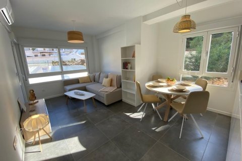 Продажа квартиры в Дехеса де Кампоамор, Аликанте, Испания 3 спальни, 80м2 №191634 - фото 2