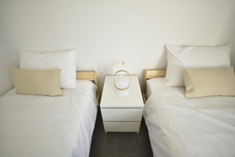 Продажа квартиры в Дехеса де Кампоамор, Аликанте, Испания 3 спальни, 80м2 №191634 - фото 22
