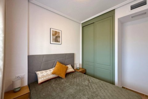 Продажа квартиры в Гуардамар-дель-Сегура, Аликанте, Испания 3 спальни, 79м2 №191630 - фото 22