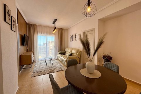 Продажа квартиры в Гуардамар-дель-Сегура, Аликанте, Испания 3 спальни, 79м2 №191630 - фото 15