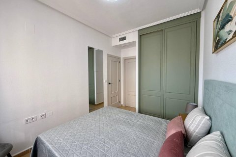 Продажа квартиры в Гуардамар-дель-Сегура, Аликанте, Испания 3 спальни, 79м2 №191630 - фото 30