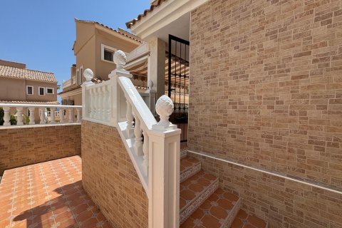 Townhouse zum Verkauf in Guardamar del Segura, Alicante, Spanien 3 Schlafzimmer, 91 m2 Nr. 191632 - Foto 7