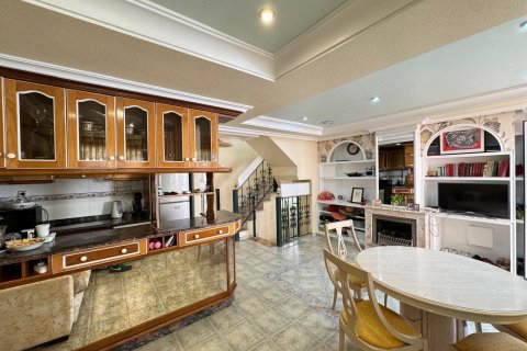 Townhouse zum Verkauf in Guardamar del Segura, Alicante, Spanien 3 Schlafzimmer, 91 m2 Nr. 191632 - Foto 19