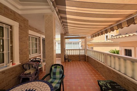 Townhouse zum Verkauf in Guardamar del Segura, Alicante, Spanien 3 Schlafzimmer, 91 m2 Nr. 191632 - Foto 11