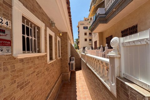 Townhouse zum Verkauf in Guardamar del Segura, Alicante, Spanien 3 Schlafzimmer, 91 m2 Nr. 191632 - Foto 3