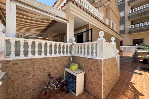 Townhouse zum Verkauf in Guardamar del Segura, Alicante, Spanien 3 Schlafzimmer, 91 m2 Nr. 191632 - Foto 6