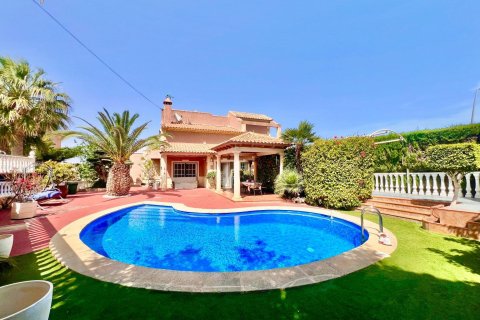 Villa zum Verkauf in Los Balcones, Alicante, Spanien 3 Schlafzimmer, 253 m2 Nr. 191631 - Foto 2