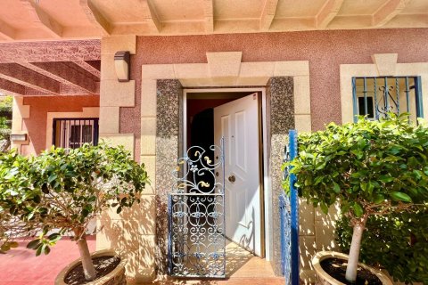 Villa zum Verkauf in Los Balcones, Alicante, Spanien 3 Schlafzimmer, 253 m2 Nr. 191631 - Foto 26