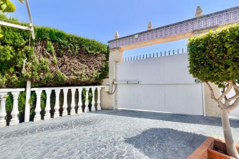 Villa zum Verkauf in Los Balcones, Alicante, Spanien 3 Schlafzimmer, 253 m2 Nr. 191631 - Foto 4