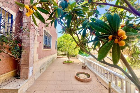 Villa zum Verkauf in Los Balcones, Alicante, Spanien 3 Schlafzimmer, 253 m2 Nr. 191631 - Foto 23