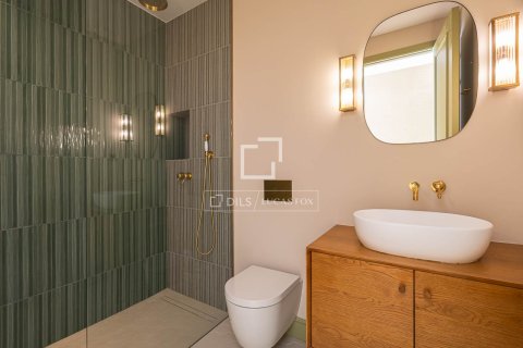 Lägenhet till salu i Barcelona, Spanien 3 sovrum, 200 kvm. Nr. 161413 - foto 17