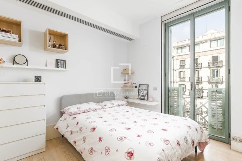 Lägenhet till salu i Barcelona, Spanien 2 sovrum, 96 kvm. Nr. 161417 - foto 23