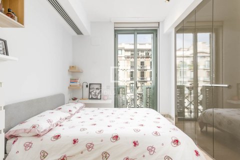 Lägenhet till salu i Barcelona, Spanien 2 sovrum, 96 kvm. Nr. 161417 - foto 22