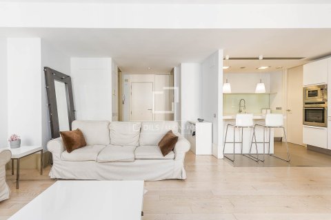 Lägenhet till salu i Barcelona, Spanien 2 sovrum, 96 kvm. Nr. 161417 - foto 6