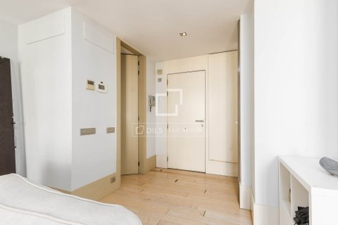 Lägenhet till salu i Barcelona, Spanien 2 sovrum, 96 kvm. Nr. 161417 - foto 29