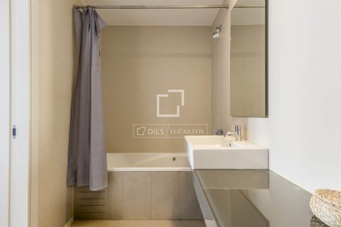 Lägenhet till salu i Barcelona, Spanien 2 sovrum, 96 kvm. Nr. 161417 - foto 27