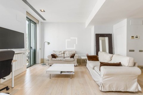 Lägenhet till salu i Barcelona, Spanien 2 sovrum, 96 kvm. Nr. 161417 - foto 5