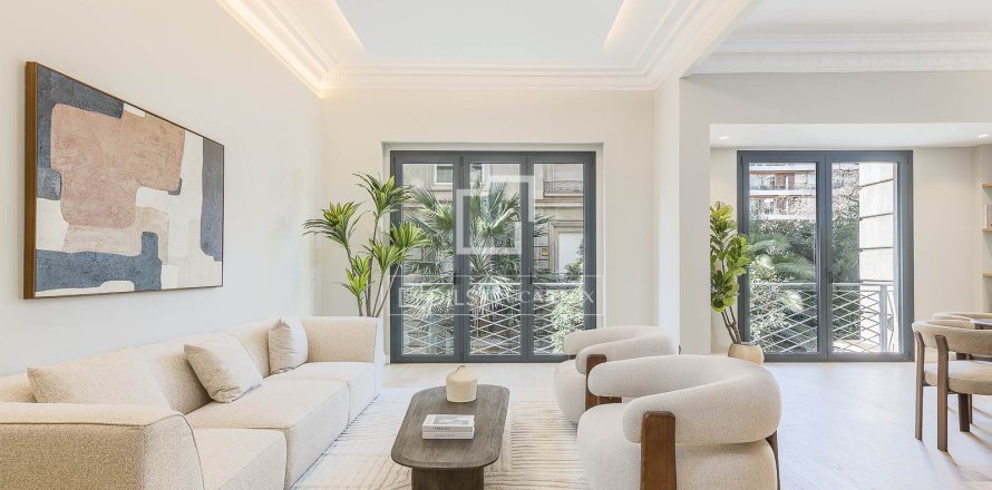 Lägenhet i Barcelona, Spanien 5 sovrum, 223 kvm. Nr. 161418