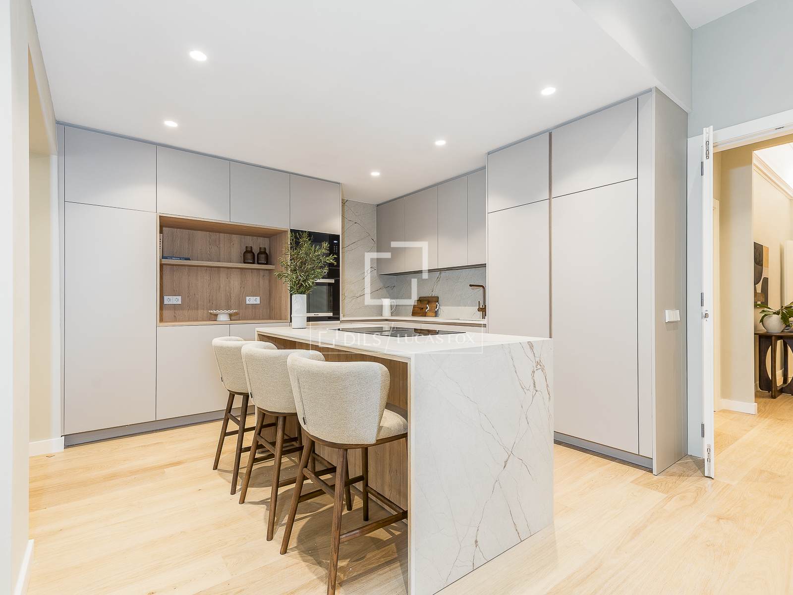 Appartamento a Barcelona, Spagna 5 camere da letto, 223 mq. N° 161418