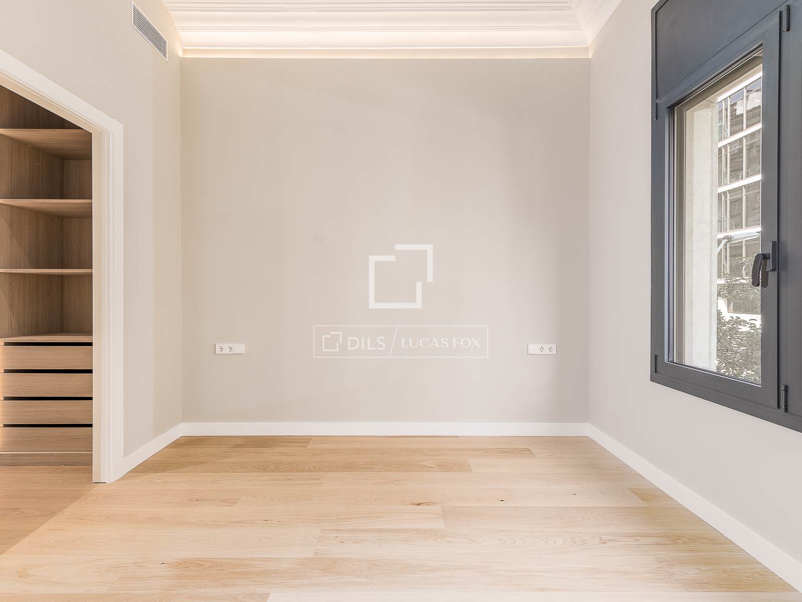 Appartamento a Barcelona, Spagna 5 camere da letto, 223 mq. N° 161418