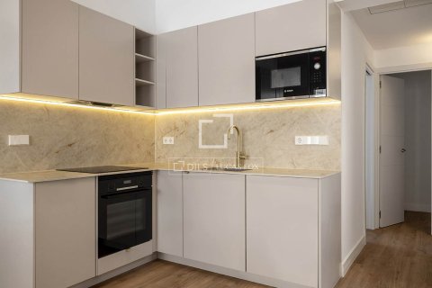 Lägenhet till salu i Barcelona, Spanien 2 sovrum, 50 kvm. Nr. 161416 - foto 9