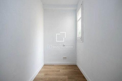 Lägenhet till salu i Barcelona, Spanien 2 sovrum, 50 kvm. Nr. 161416 - foto 20