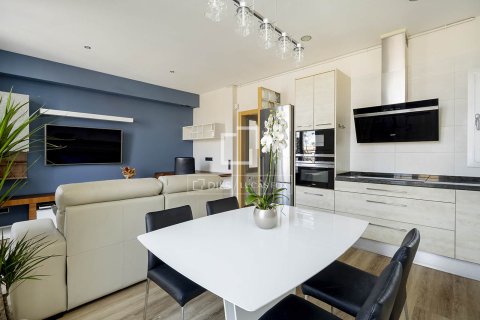 Apartment for sale in Barcelona, Spain 1 bedroom, 57 sq.m. No. 161415 - photo 12