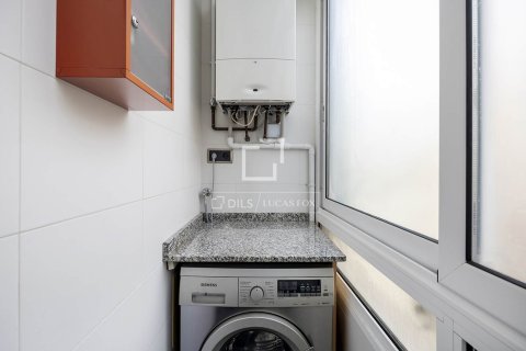 Apartment for sale in Barcelona, Spain 1 bedroom, 57 sq.m. No. 161415 - photo 27