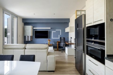 Apartment for sale in Barcelona, Spain 1 bedroom, 57 sq.m. No. 161415 - photo 9