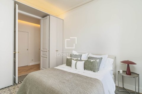 Apartment à vendre à Barcelona, Espagne, 4 chambres, 183 m2 No. 161414 - photo 27