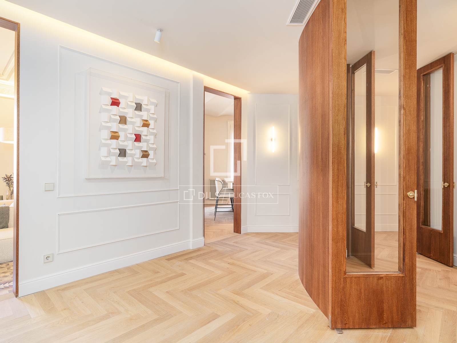 Huoneisto Barcelona, Espanja 4 makuuhuonetta, 183 m2 No. 161414