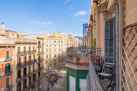 Lägenhet till salu i Barcelona, Spanien 5 sovrum, 161 kvm. Nr. 161419 - foto 9