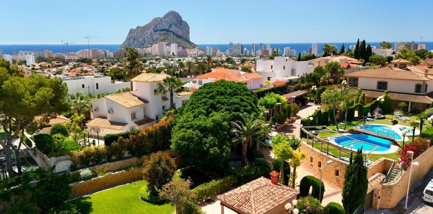 Villa in Calpe, Alicante, Spanien 8 Schlafzimmer, 1000 m2 Nr. 168357