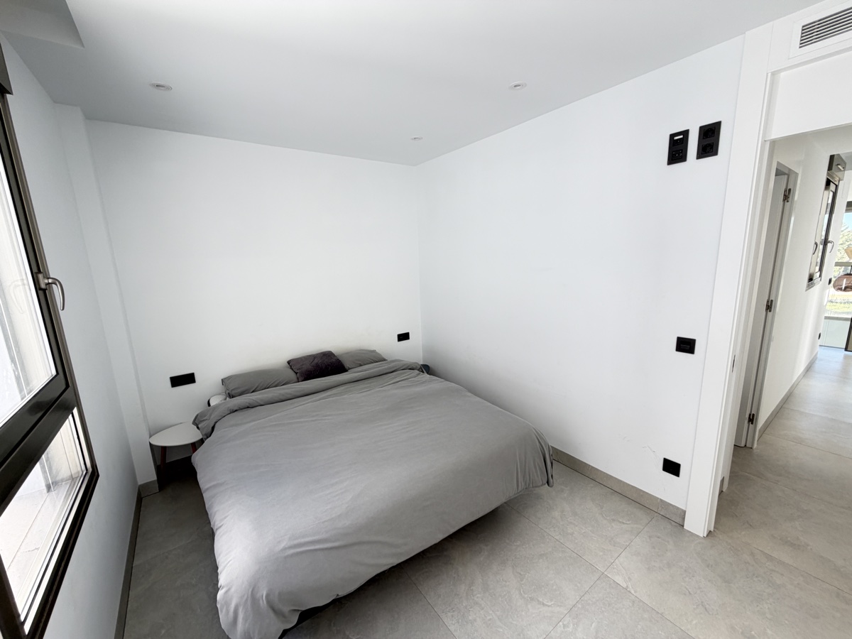 Huvila Villamartin, Alicante, Espanja 4 makuuhuonetta, 148 m2 No. 155527