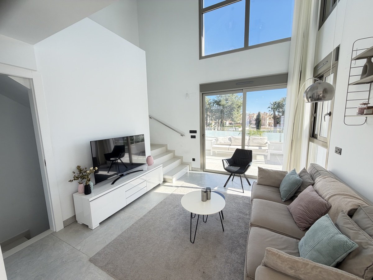 Huvila Villamartin, Alicante, Espanja 4 makuuhuonetta, 148 m2 No. 155527