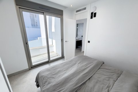 Willa w Villamartin, Alicante, Hiszpania 4 sypialnie, 148 mkw. nr 155527 – zdjęcie 21