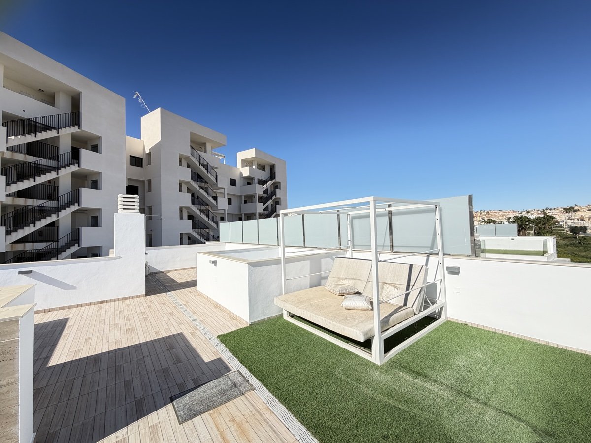 Huvila Villamartin, Alicante, Espanja 4 makuuhuonetta, 148 m2 No. 155527