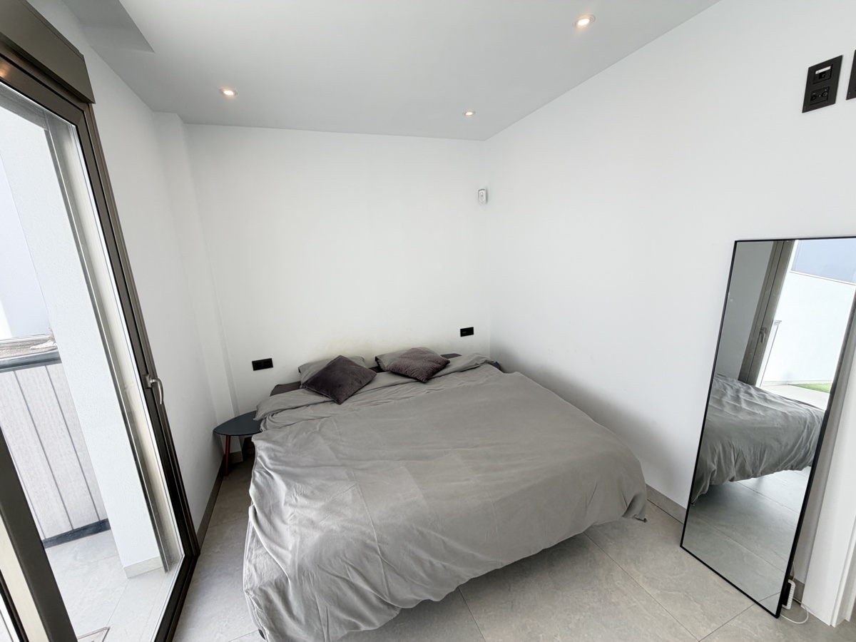 Huvila Villamartin, Alicante, Espanja 4 makuuhuonetta, 148 m2 No. 155527