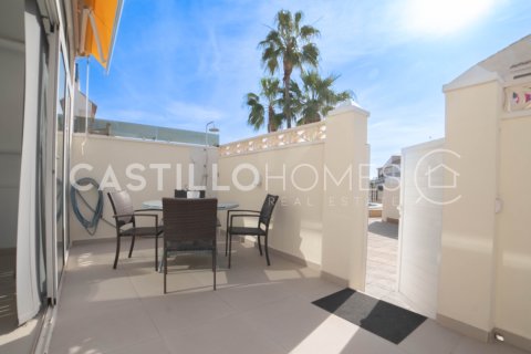 Bungalow in vendita a Torrevieja, Alicante, Spagna 2 camere da letto,  N° 155526 - foto 5