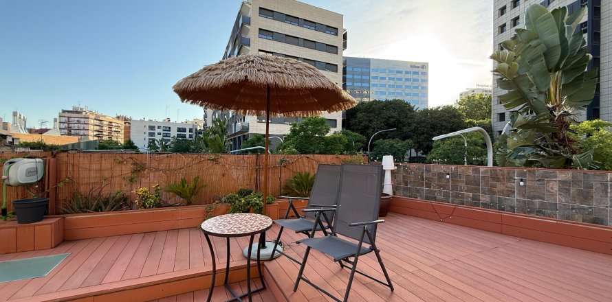 Dzīvoklis Barcelona, Spānijā 3 istabas, 650 m2 Nr. 155550