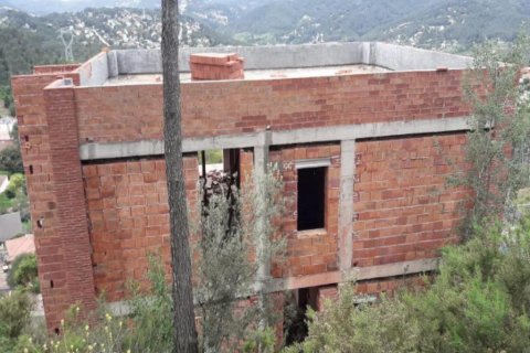 Lägenhet i Corbera de Llobregat, Barcelona, Spanien 1 sovrum, 216 kvm. Nr. 191428