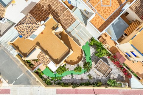Apartment for sale La Zenia, Alicante, Spain 3 bedrooms, 106 sq.m. No. 117145 - photo 5