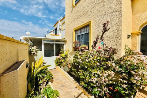 Apartment for sale La Zenia, Alicante, Spain 3 bedrooms, 106 sq.m. No. 117145 - photo 26