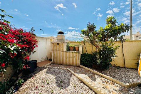 Apartment for sale La Zenia, Alicante, Spain 3 bedrooms, 106 sq.m. No. 117145 - photo 29