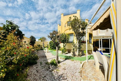 Apartment for sale La Zenia, Alicante, Spain 3 bedrooms, 106 sq.m. No. 117145 - photo 27
