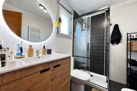 Apartamento en venta en Torrevieja, Alicante, España 3 dormitorios, 89 m2 No. 189054 - foto 23