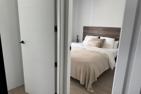 Apartment à vendre à Alicante, Espagne, 3 chambres, 72 m2 No. 189404 - photo 22