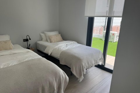 Apartment à vendre à Alicante, Espagne, 3 chambres, 72 m2 No. 189404 - photo 27